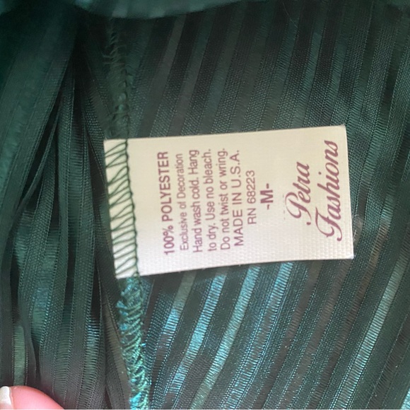 Vintage Petra Lingerie Nightgown Womens Size Large Maxi Green Lace Coquette. - Picture 4 of 4